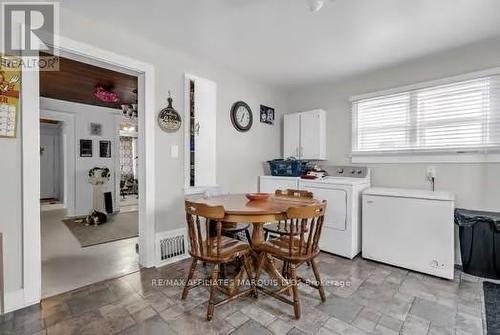 316 Mcconnell Avenue, Cornwall, ON - Indoor Photo Showing Laundry Room