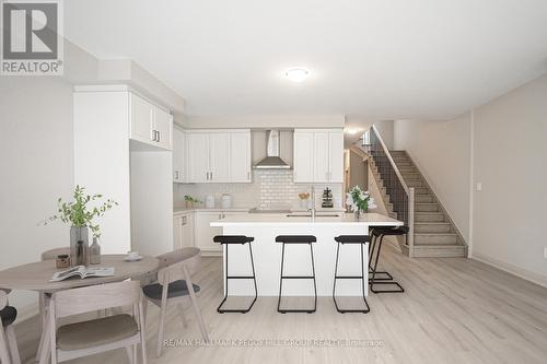 11 Amsterdam Drive, Barrie, ON - Indoor Photo Showing Kitchen