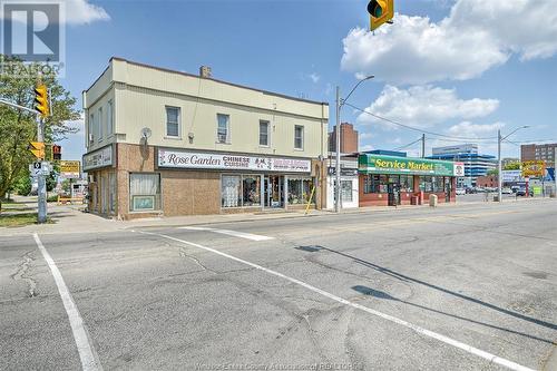 474-492 University Avenue West, Windsor, ON 