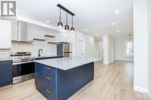 11 Kent Street, Smiths Falls, ON - Indoor Photo Showing Kitchen With Upgraded Kitchen