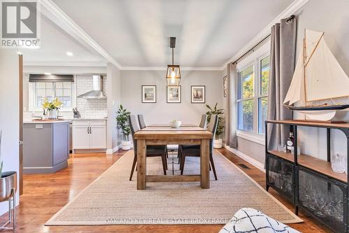 146 Byron Avenue, Thames Centre (Dorchester), ON - Indoor Photo Showing Dining Room