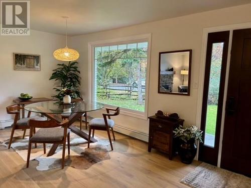 198 Birch Hill Road, Sudbury, ON - Indoor Photo Showing Dining Room