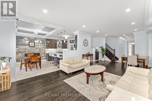 59 Netherwood Road, Kitchener, ON - Indoor Photo Showing Living Room