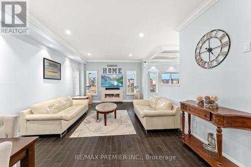 59 Netherwood Road, Kitchener, ON - Indoor Photo Showing Living Room