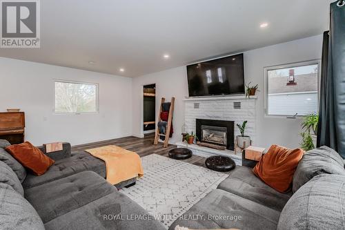 335 Leopold St Street, North Huron, ON - Indoor Photo Showing Living Room With Fireplace