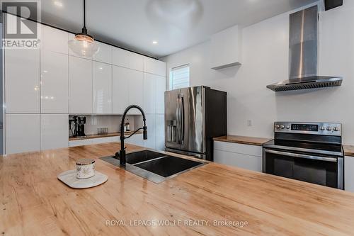 335 Leopold St Street, North Huron, ON - Indoor Photo Showing Kitchen With Double Sink With Upgraded Kitchen