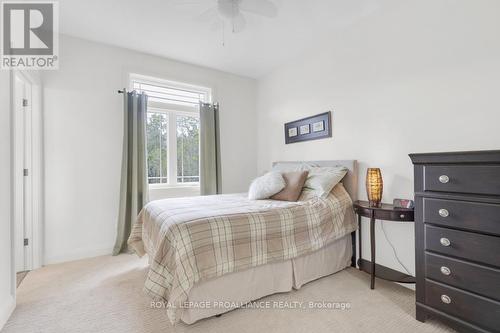 86 Sunrise Drive, Prince Edward County (Ameliasburgh), ON - Indoor Photo Showing Bedroom