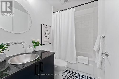 203 - 81A Front Street E, Toronto, ON - Indoor Photo Showing Bathroom