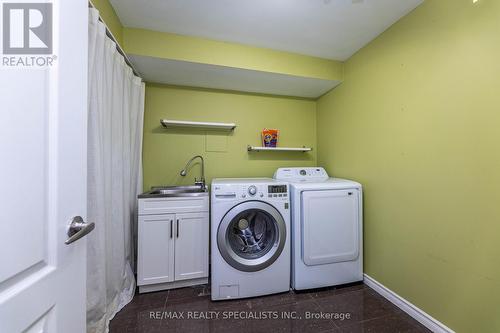 311 Andrews Trail, Milton, ON - Indoor Photo Showing Laundry Room