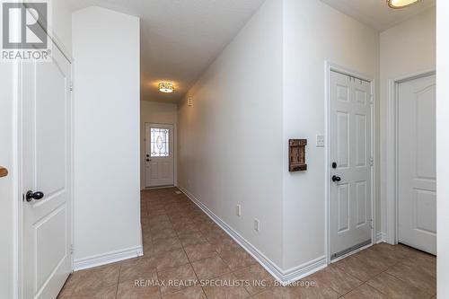 311 Andrews Trail, Milton, ON - Indoor Photo Showing Other Room