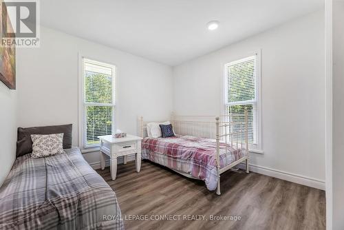 112922 Highway 7, Addington Highlands, ON - Indoor Photo Showing Bedroom