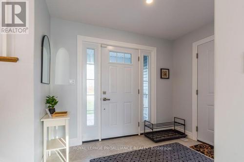 1647 Lakeside Drive, Prince Edward County (Ameliasburgh), ON - Indoor Photo Showing Other Room