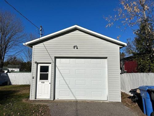 Garage - 621 Rue Deschamps, Shawinigan, QC - Outdoor With Exterior