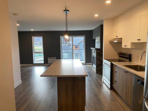 Overall view - 405-92 Rue De Joliette, Bromont, QC - Indoor Photo Showing Kitchen