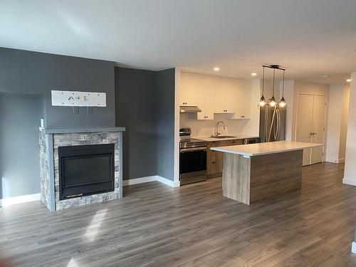 Overall view - 405-92 Rue De Joliette, Bromont, QC - Indoor With Fireplace