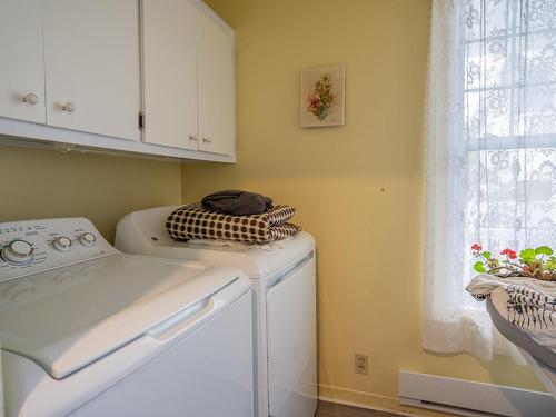 Laundry room - 312 Rue Principale, Saint-Évariste-De-Forsyth, QC - Indoor Photo Showing Laundry Room