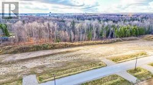 6 Private Berry Drive, Amaranth, ON 