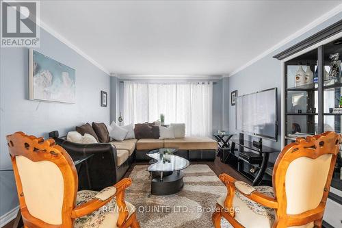 47 Tripp Boulevard, Quinte West, ON - Indoor Photo Showing Living Room