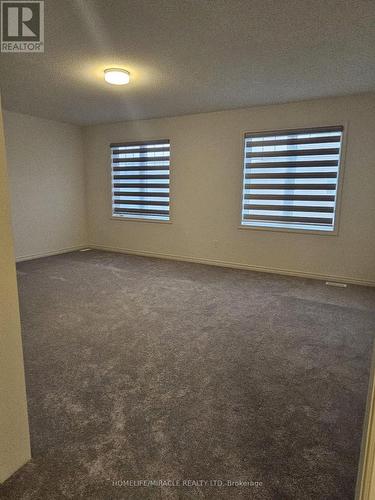 45 Bellflower Crescent, Adjala-Tosorontio, ON - Indoor Photo Showing Other Room