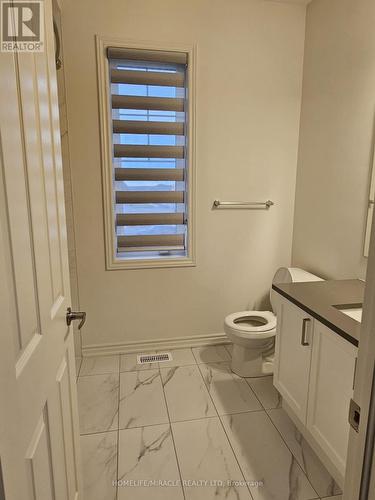 45 Bellflower Crescent, Adjala-Tosorontio, ON - Indoor Photo Showing Bathroom