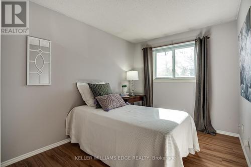 106 - 2301 Cavendish Drive, Burlington, ON - Indoor Photo Showing Bedroom