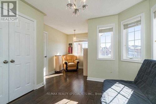 10 Forsyth Crescent, Halton Hills, ON - Indoor Photo Showing Other Room