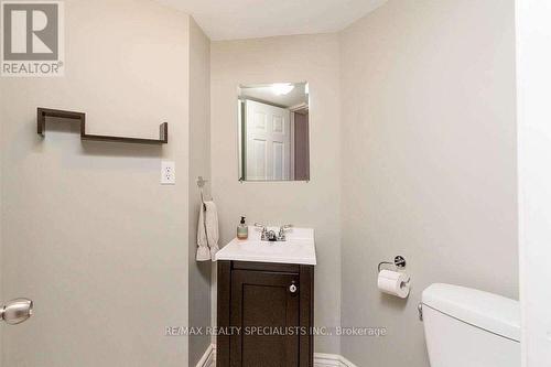 10 Forsyth Crescent, Halton Hills, ON - Indoor Photo Showing Bathroom