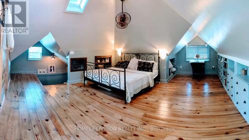 77 Bridge Street S, Trent Hills, ON - Indoor Photo Showing Bedroom