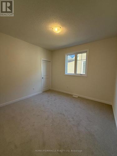 162 Country Club Drive, Loyalist, ON - Indoor Photo Showing Other Room