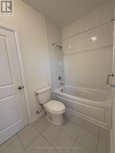 162 Country Club Drive, Loyalist, ON - Indoor Photo Showing Bathroom