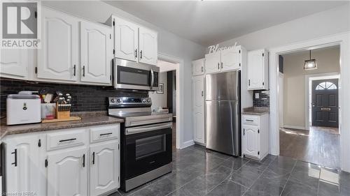 503 Norfolk Street S, Simcoe, ON - Indoor Photo Showing Kitchen