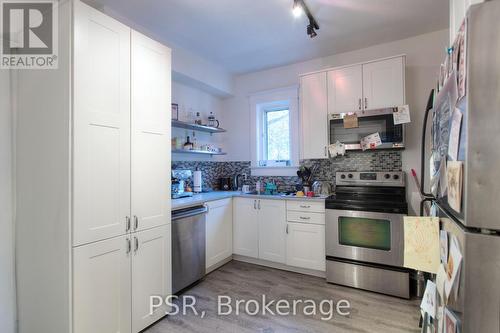 Main - 357 Roehampton Avenue, Toronto, ON - Indoor Photo Showing Kitchen With Stainless Steel Kitchen