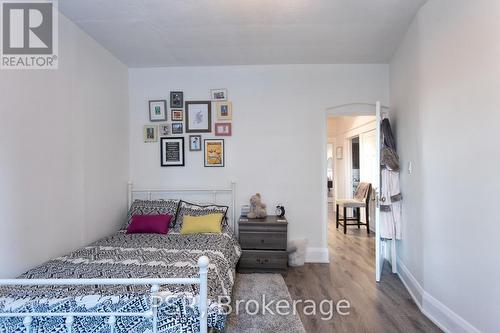 Main - 357 Roehampton Avenue, Toronto, ON - Indoor Photo Showing Bedroom