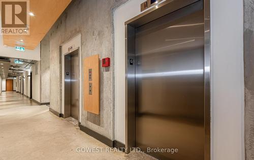 201 - 369 Sorauren Avenue, Toronto, ON - Indoor Photo Showing Other Room