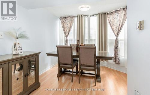 409 - 25 Agnes Street, Mississauga, ON - Indoor Photo Showing Dining Room