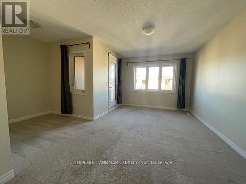 31 Talence Drive, Hamilton, ON - Indoor Photo Showing Other Room