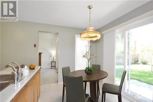 11 Tanner Crescent, Kanata, ON - Indoor Photo Showing Dining Room