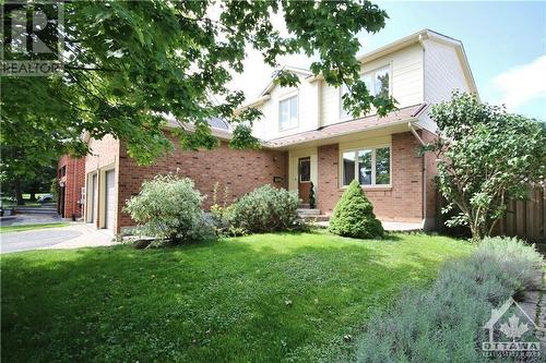 11 Tanner Crescent, Kanata, ON - Outdoor