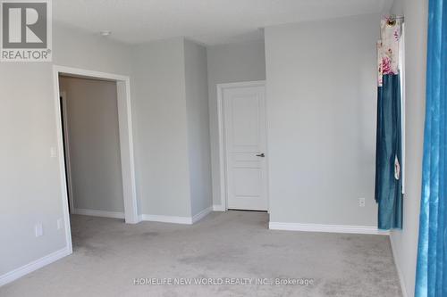 50 Meadowsweet Lane, Richmond Hill, ON - Indoor Photo Showing Other Room