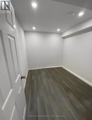 5509 Meadowcrest Avenue, Mississauga, ON - Indoor Photo Showing Other Room