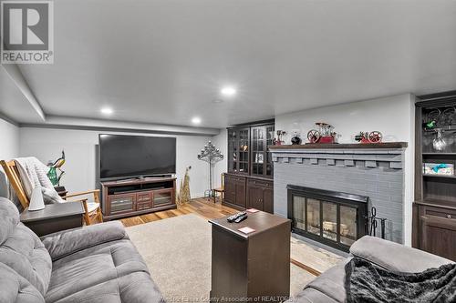 2337 Rossini, Windsor, ON - Indoor Photo Showing Living Room With Fireplace