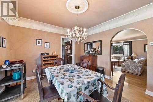 2337 Rossini, Windsor, ON - Indoor Photo Showing Dining Room