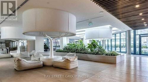 7310 - 88 Harbour Street, Toronto, ON - Indoor