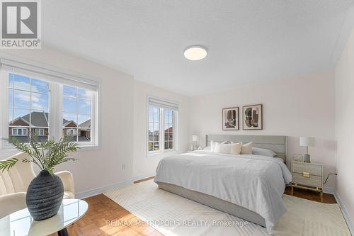 20 Christephen Crescent, Richmond Hill, ON - Indoor Photo Showing Bedroom