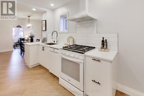 14 Livingstone Avenue, Toronto, ON - Indoor Photo Showing Kitchen With Upgraded Kitchen