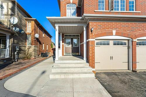 9 Whitewash Way, Brampton, ON - Outdoor With Facade