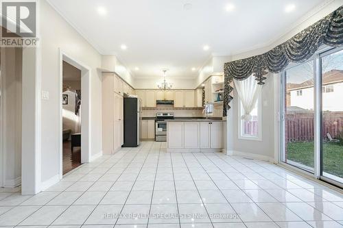 9 Whitewash Way, Brampton, ON - Indoor Photo Showing Other Room