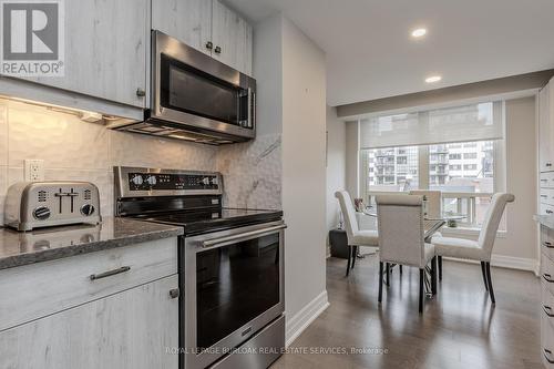 311 - 430 Pearl Street, Burlington, ON - Indoor Photo Showing Kitchen