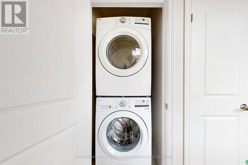 1434 National Cmn, Burlington, ON - Indoor Photo Showing Laundry Room