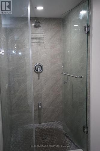 Lower - 5278 Astwell Avenue, Mississauga, ON - Indoor Photo Showing Bathroom